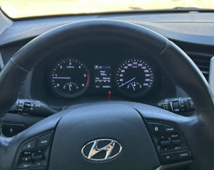 Серый Хендай Туксон, объемом двигателя 1.69 л и пробегом 184 тыс. км за 17000 $, фото 10 на Automoto.ua