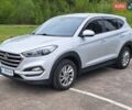 Серый Хендай Туксон, объемом двигателя 1.59 л и пробегом 57 тыс. км за 17300 $, фото 4 на Automoto.ua