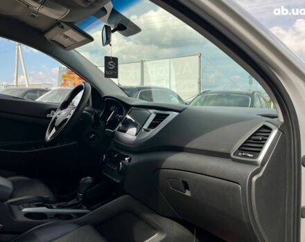 Хендай Туксон 2016 в Львове на Automoto.ua Серый Хендай Туксон, объемом двигателя 1.7 л и пробегом 199 тыс. км за 16740 $, фото 4 на Automoto.ua