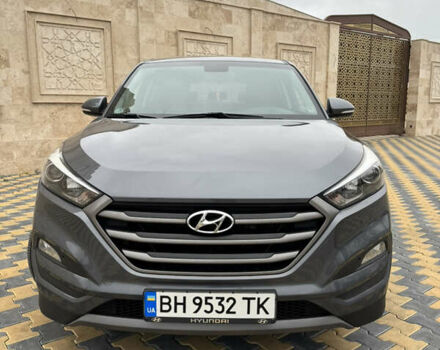 Серый Хендай Туксон, объемом двигателя 2 л и пробегом 183 тыс. км за 16400 $, фото 11 на Automoto.ua