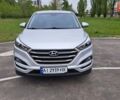 Серый Хендай Туксон, объемом двигателя 1.59 л и пробегом 57 тыс. км за 17300 $, фото 1 на Automoto.ua