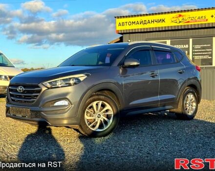 Серый Хендай Туксон, объемом двигателя 1.7 л и пробегом 165 тыс. км за 19100 $, фото 1 на Automoto.ua