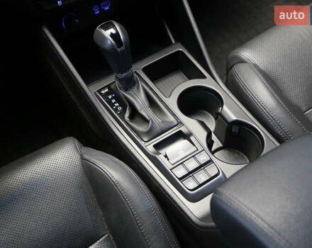 Серый Хендай Туксон, объемом двигателя 2 л и пробегом 126 тыс. км за 19400 $, фото 21 на Automoto.ua