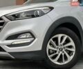 Серый Хендай Туксон, объемом двигателя 1.7 л и пробегом 110 тыс. км за 15990 $, фото 3 на Automoto.ua