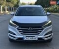 Серый Хендай Туксон, объемом двигателя 2 л и пробегом 210 тыс. км за 15400 $, фото 5 на Automoto.ua
