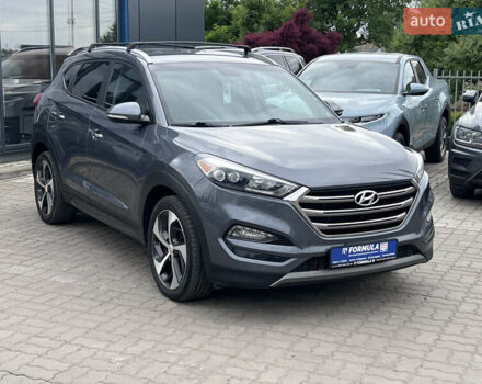 Серый Хендай Туксон, объемом двигателя 1.6 л и пробегом 188 тыс. км за 15990 $, фото 2 на Automoto.ua