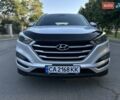 Серый Хендай Туксон, объемом двигателя 2 л и пробегом 210 тыс. км за 15400 $, фото 7 на Automoto.ua