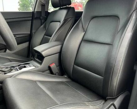 Серый Хендай Туксон, объемом двигателя 1.7 л и пробегом 110 тыс. км за 15990 $, фото 41 на Automoto.ua