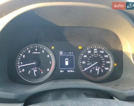 Серый Хендай Туксон, объемом двигателя 2 л и пробегом 111 тыс. км за 2400 $, фото 8 на Automoto.ua