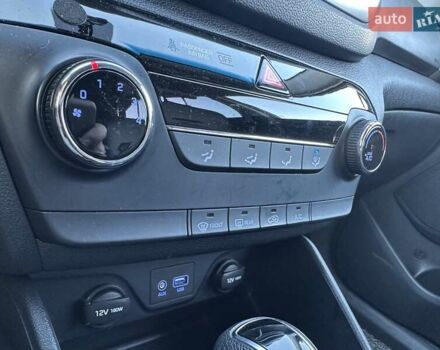 Серый Хендай Туксон, объемом двигателя 2 л и пробегом 124 тыс. км за 16900 $, фото 26 на Automoto.ua