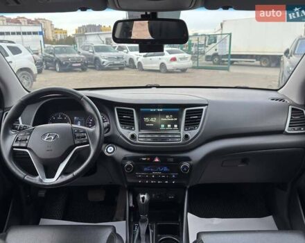 Хендай Туксон 2016 в Львове на Automoto.ua Серый Хендай Туксон, объемом двигателя 2 л и пробегом 192 тыс. км за 19100 $, фото 15 на Automoto.ua