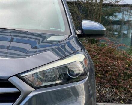 Сірий Хендай Туксон, об'ємом двигуна 1.6 л та пробігом 105 тис. км за 9200 $, фото 3 на Automoto.ua