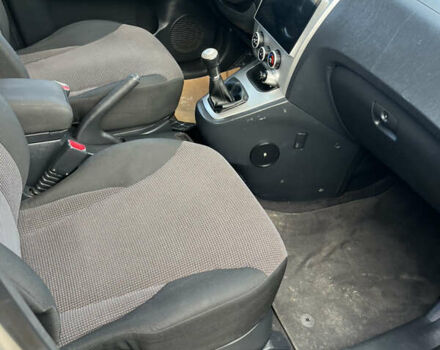 Серый Хендай Туксон, объемом двигателя 2 л и пробегом 192 тыс. км за 7777 $, фото 20 на Automoto.ua