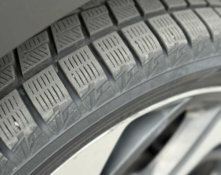 Серый Хендай Туксон, объемом двигателя 2 л и пробегом 195 тыс. км за 15000 $, фото 29 на Automoto.ua