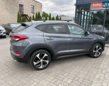 Серый Хендай Туксон, объемом двигателя 1.6 л и пробегом 188 тыс. км за 15990 $, фото 16 на Automoto.ua