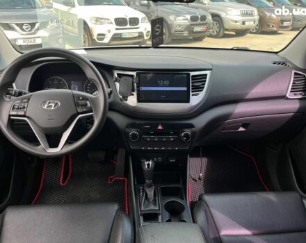 Хендай Туксон 2016 в Львове на Automoto.ua Серый Хендай Туксон, объемом двигателя 1.7 л и пробегом 199 тыс. км за 16740 $, фото 15 на Automoto.ua