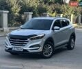 Серый Хендай Туксон, объемом двигателя 2 л и пробегом 210 тыс. км за 15400 $, фото 11 на Automoto.ua
