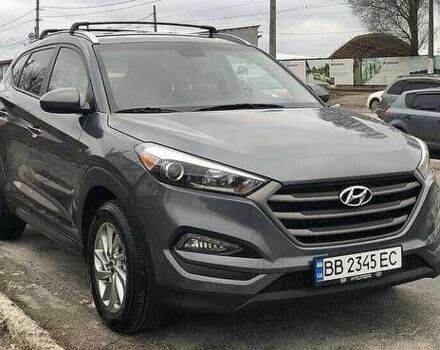 Хендай Туксон 2016 в Львове на Automoto.ua Серый Хендай Туксон, объемом двигателя 2 л и пробегом 73 тыс. км за 11400 $, фото 3 на Automoto.ua