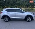 Серый Хендай Туксон, объемом двигателя 2 л и пробегом 210 тыс. км за 15400 $, фото 29 на Automoto.ua