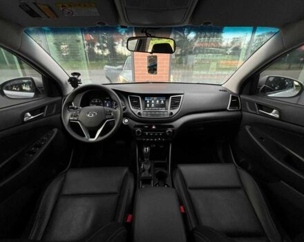 Серый Хендай Туксон, объемом двигателя 1.7 л и пробегом 110 тыс. км за 15990 $, фото 21 на Automoto.ua