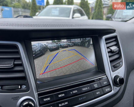 Серый Хендай Туксон, объемом двигателя 1.6 л и пробегом 188 тыс. км за 15990 $, фото 44 на Automoto.ua