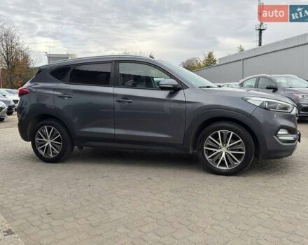 Хендай Туксон 2016 в Львове на Automoto.ua Серый Хендай Туксон, объемом двигателя 2 л и пробегом 192 тыс. км за 19100 $, фото 3 на Automoto.ua