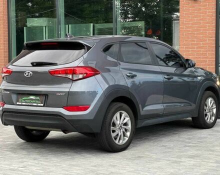 Хендай Туксон 2016 в Киеве на Automoto.ua Серый Хендай Туксон, объемом двигателя 1.7 л и пробегом 134 тыс. км за 15990 $, фото 7 на Automoto.ua