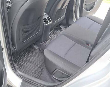 Серый Хендай Туксон, объемом двигателя 1.59 л и пробегом 57 тыс. км за 17300 $, фото 9 на Automoto.ua