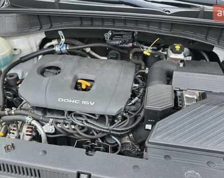 Серый Хендай Туксон, объемом двигателя 2 л и пробегом 137 тыс. км за 18900 $, фото 11 на Automoto.ua