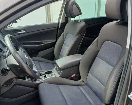 Сірий Хендай Туксон, об'ємом двигуна 1.7 л та пробігом 117 тис. км за 15300 $, фото 8 на Automoto.ua