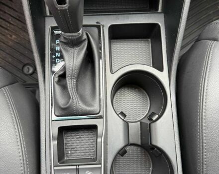 Сірий Хендай Туксон, об'ємом двигуна 2 л та пробігом 92 тис. км за 15200 $, фото 5 на Automoto.ua