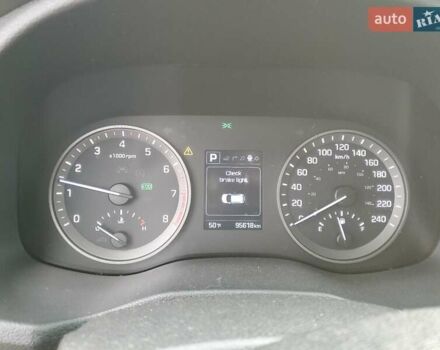 Хендай Туксон 2017 в Киеве на Automoto.ua Серый Хендай Туксон, объемом двигателя 2 л и пробегом 95 тыс. км за 2000 $, фото 8 на Automoto.ua