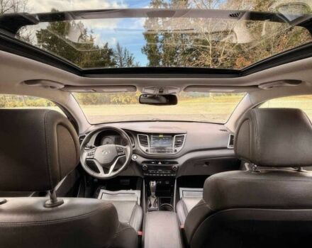 Сірий Хендай Туксон, об'ємом двигуна 1.6 л та пробігом 60 тис. км за 8000 $, фото 11 на Automoto.ua