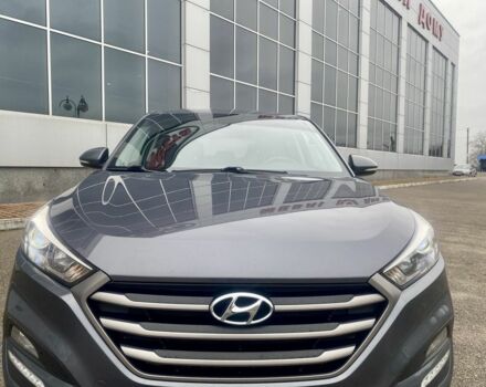 Сірий Хендай Туксон, об'ємом двигуна 2 л та пробігом 123 тис. км за 16000 $, фото 2 на Automoto.ua