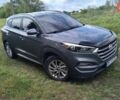 Серый Хендай Туксон, объемом двигателя 2 л и пробегом 133 тыс. км за 15300 $, фото 2 на Automoto.ua