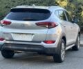 Сірий Хендай Туксон, об'ємом двигуна 2 л та пробігом 70 тис. км за 3900 $, фото 4 на Automoto.ua