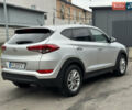 Серый Хендай Туксон, объемом двигателя 2 л и пробегом 122 тыс. км за 17500 $, фото 3 на Automoto.ua