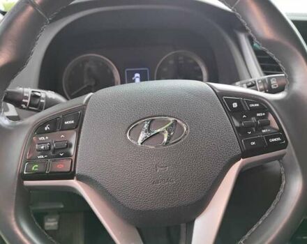 Сірий Хендай Туксон, об'ємом двигуна 2 л та пробігом 60 тис. км за 18200 $, фото 19 на Automoto.ua