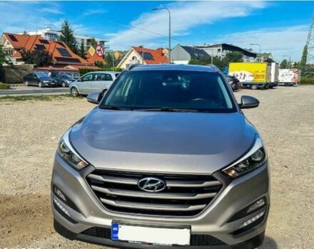 Серый Хендай Туксон, объемом двигателя 2.4 л и пробегом 94 тыс. км за 10700 $, фото 9 на Automoto.ua