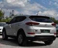 Серый Хендай Туксон, объемом двигателя 2 л и пробегом 117 тыс. км за 16500 $, фото 4 на Automoto.ua