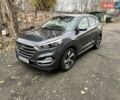 Серый Хендай Туксон, объемом двигателя 2 л и пробегом 140 тыс. км за 18200 $, фото 6 на Automoto.ua