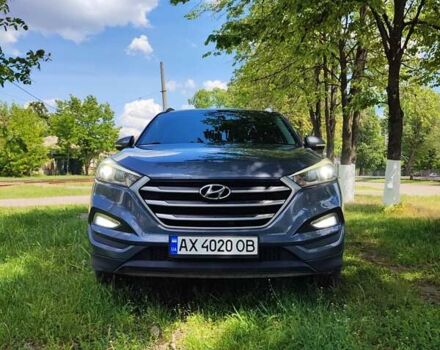 Сірий Хендай Туксон, об'ємом двигуна 2 л та пробігом 60 тис. км за 18200 $, фото 3 на Automoto.ua