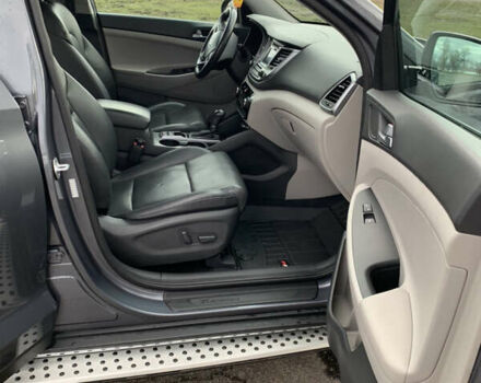 Сірий Хендай Туксон, об'ємом двигуна 1.59 л та пробігом 94 тис. км за 16500 $, фото 17 на Automoto.ua