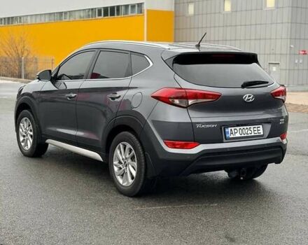 Серый Хендай Туксон, объемом двигателя 2 л и пробегом 46 тыс. км за 24500 $, фото 7 на Automoto.ua