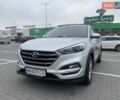 Сірий Хендай Туксон, об'ємом двигуна 2 л та пробігом 189 тис. км за 16900 $, фото 1 на Automoto.ua