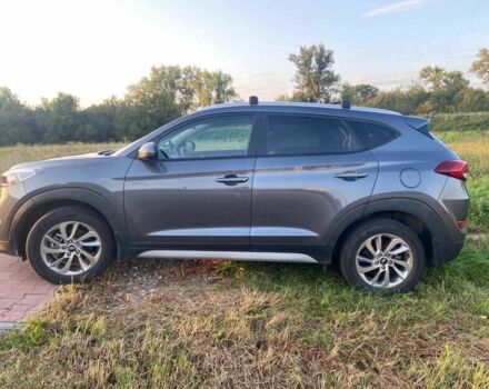 Хендай Туксон 2017 в Киеве на Automoto.ua Серый Хендай Туксон, объемом двигателя 2 л и пробегом 98 тыс. км за 12999 $, фото 1 на Automoto.ua