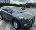 Серый Хендай Туксон, объемом двигателя 2 л и пробегом 65 тыс. км за 21000 $, фото 3 на Automoto.ua