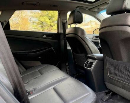 Сірий Хендай Туксон, об'ємом двигуна 1.6 л та пробігом 60 тис. км за 8000 $, фото 10 на Automoto.ua