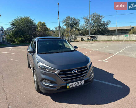 Хендай Туксон 2017 в Киеве на Automoto.ua Серый Хендай Туксон, объемом двигателя 2 л и пробегом 190 тыс. км за 16700 $, фото 15 на Automoto.ua