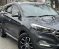Серый Хендай Туксон, объемом двигателя 2 л и пробегом 198 тыс. км за 19999 $, фото 5 на Automoto.ua